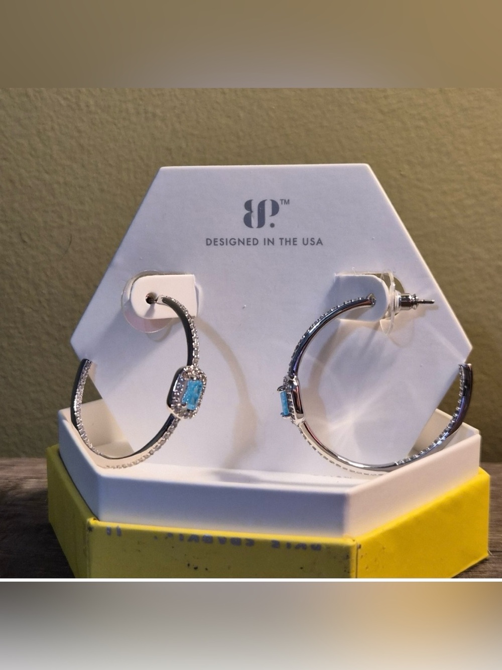 Bomb Party OG earrings “Glistening Days” ER66763